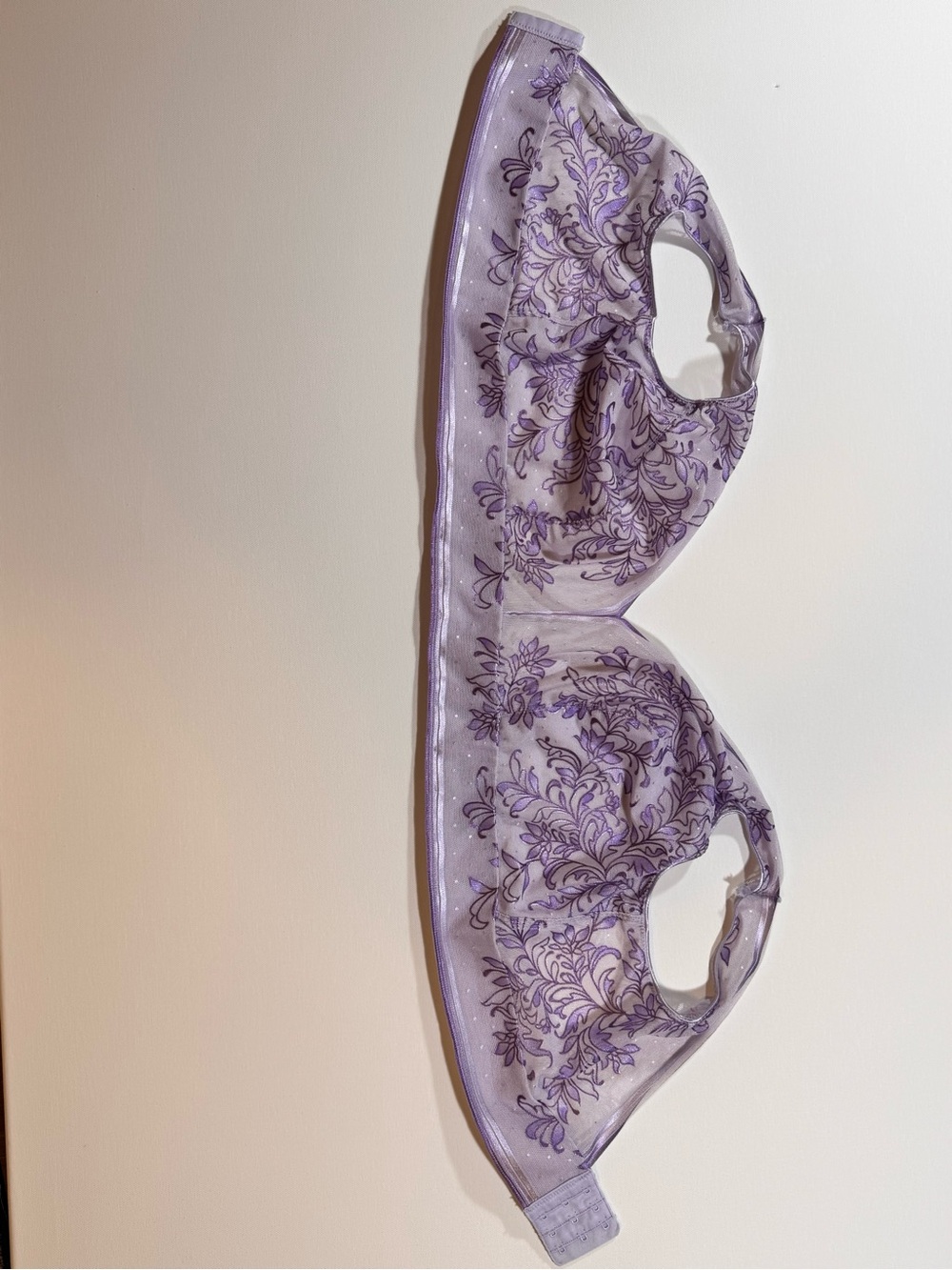 ⁠Wacoal Net Effect Soft Cup Bralette Wireless Lace Bra 810340 Women's Size 42⁠ - Picture 5 of 6